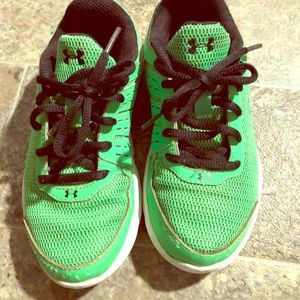 Boys Under Armour Sneakers